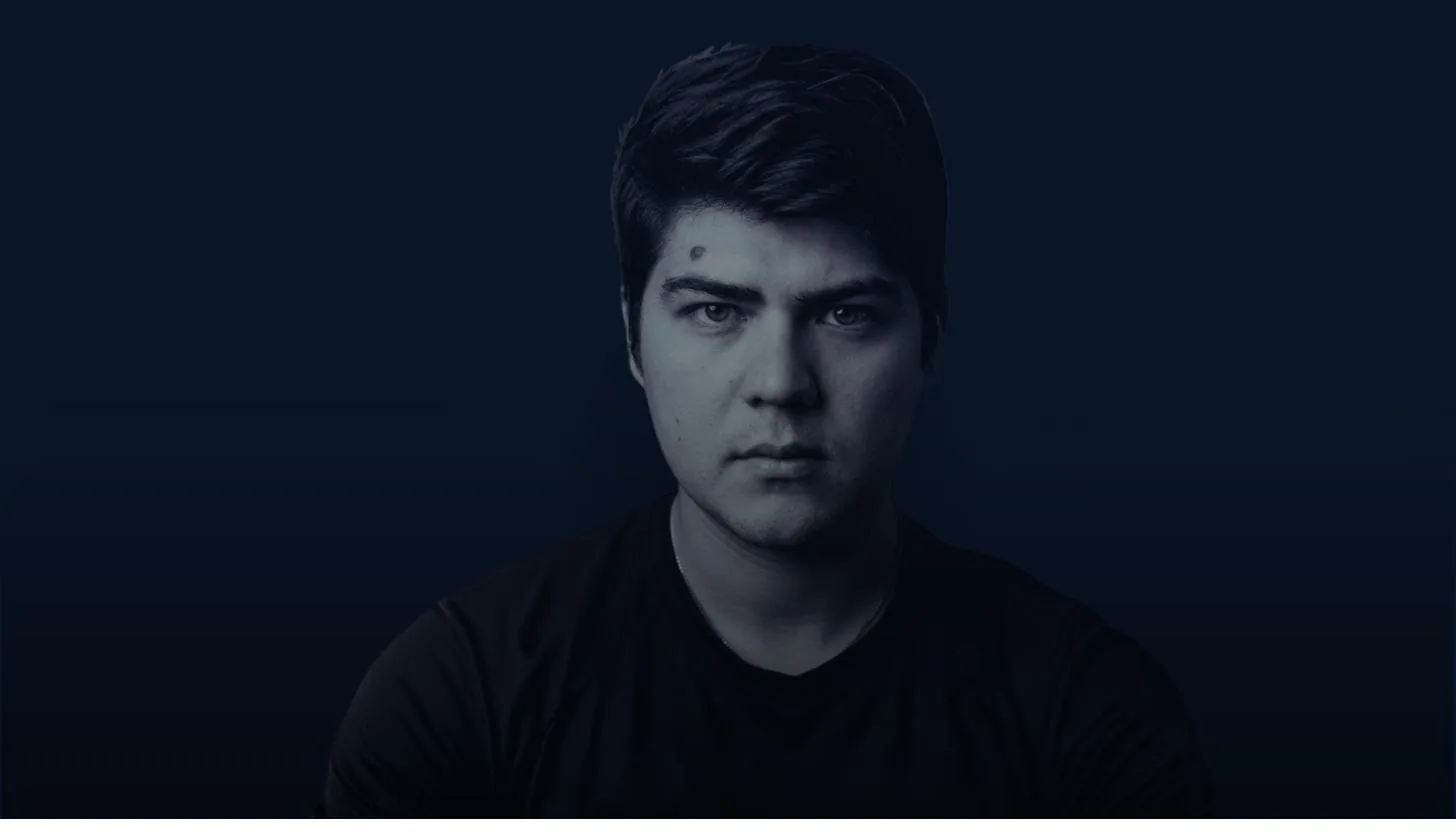 Gustavo Cardoso, fundador do O Descomplicando e especialista em TI